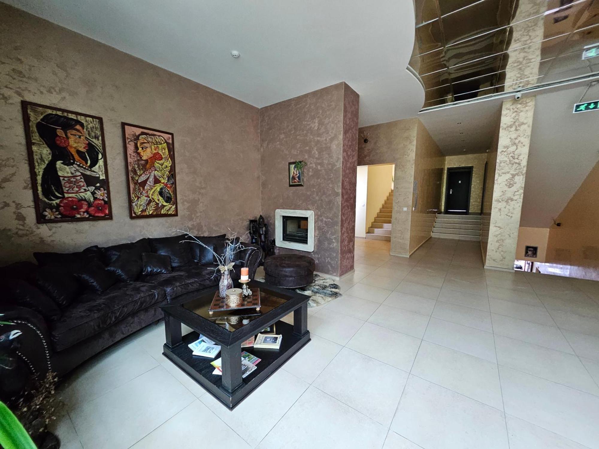 ברקוביצה Family Hotel Komhotel מראה חיצוני תמונה